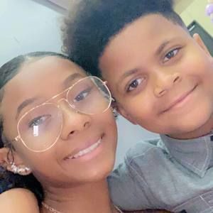 Meet your Posher, Aruna